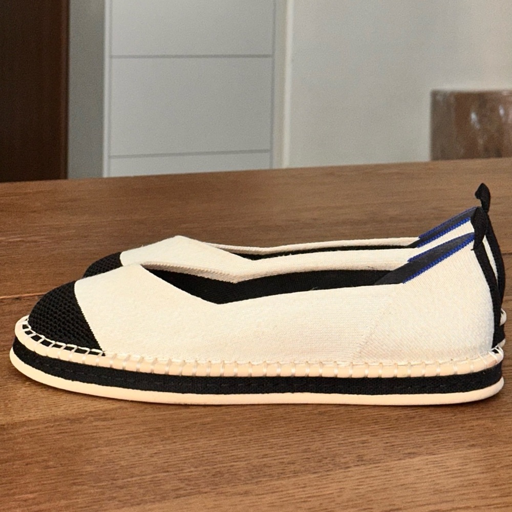 Rothy's Black and Cream Flats Size 10 - Picture 7 of 16
